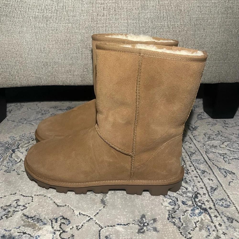 UGG Essential Bootie Chestnut